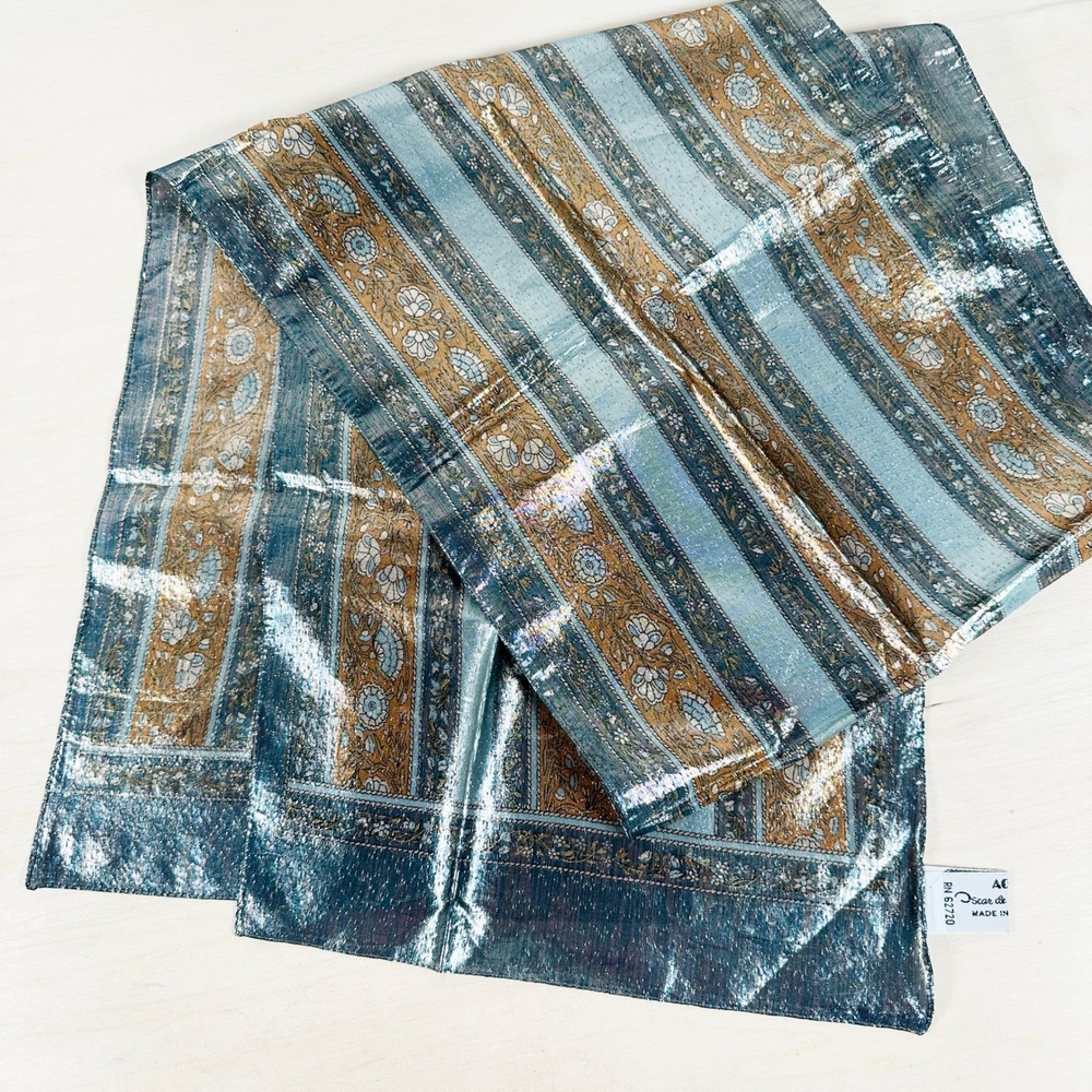 Oscar de la Rente Metallic Scarf Paisley Blue Gold Made in Italy‎ Party Formal